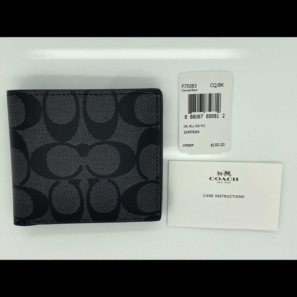 Coach- Men’s wallet signature C black